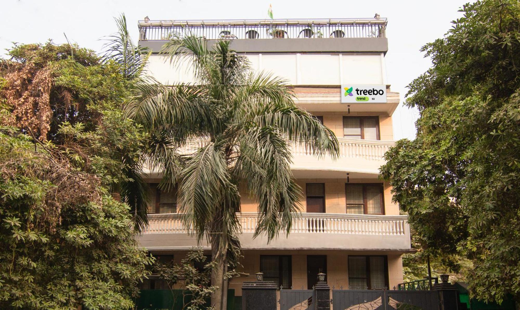 Super Townhouse Sushant Lok Phase 1 Formerly Hotel Neven Gurgaon Dış mekan fotoğraf